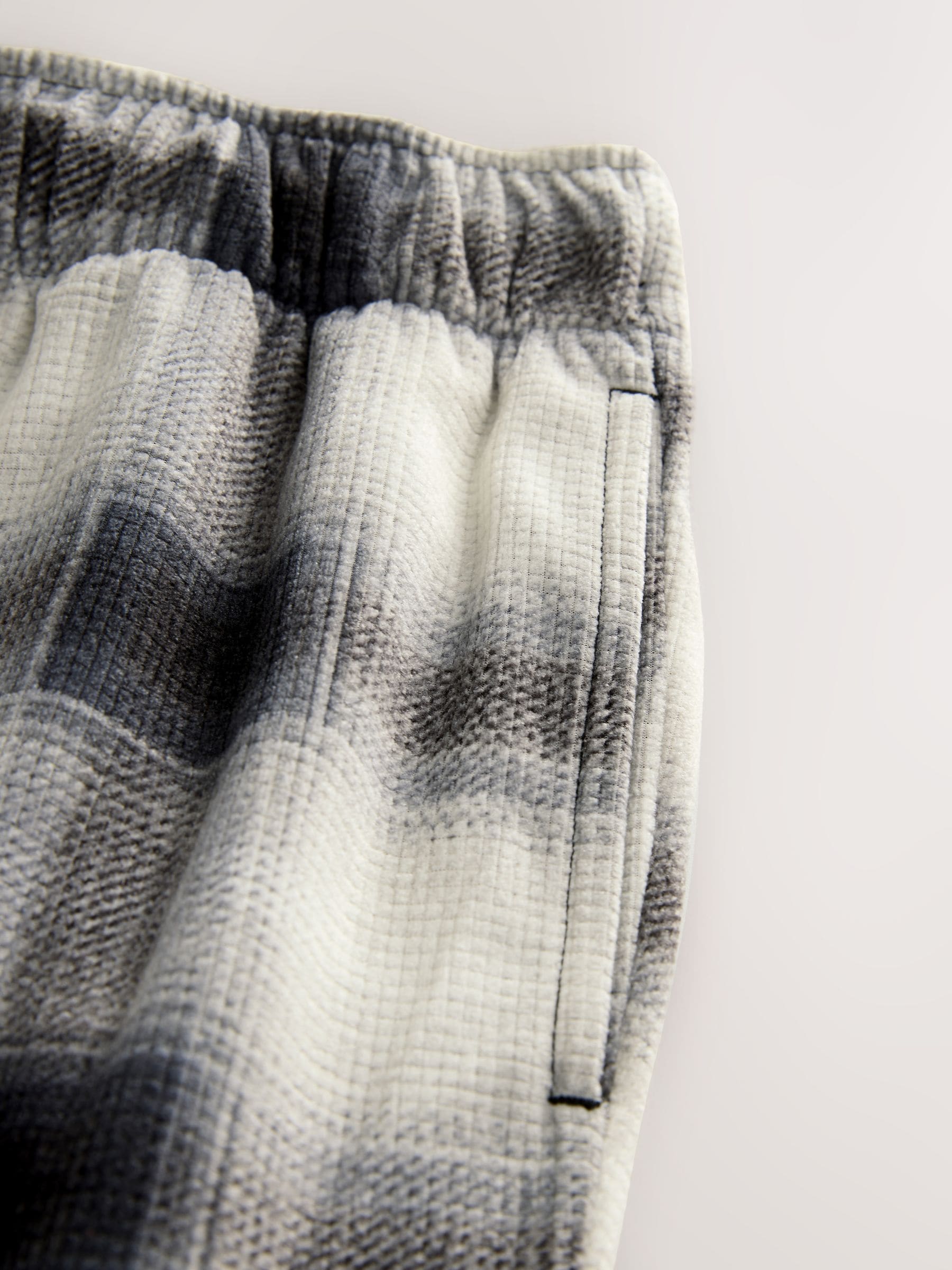 Leisteengrijs geruit - Motionflex behaaglijke Pyjama's met open zoom