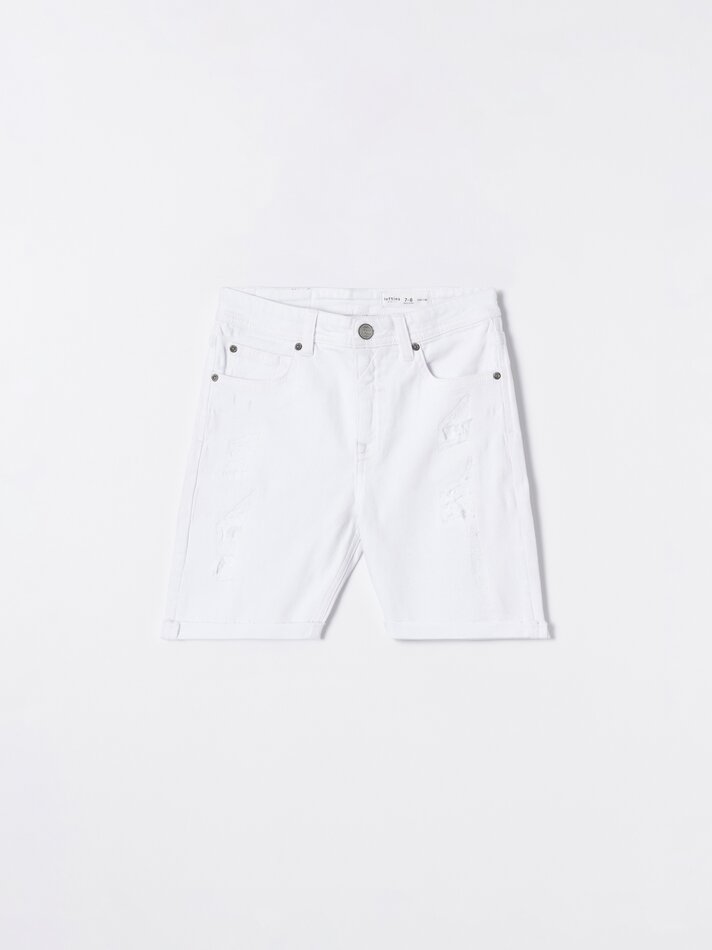 Bermuda jeans com rasgos - Branca