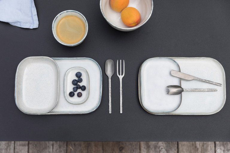 Serax La Nouvelle Table by Merci onderbord 15x32 set van 8 Ocher/Brown