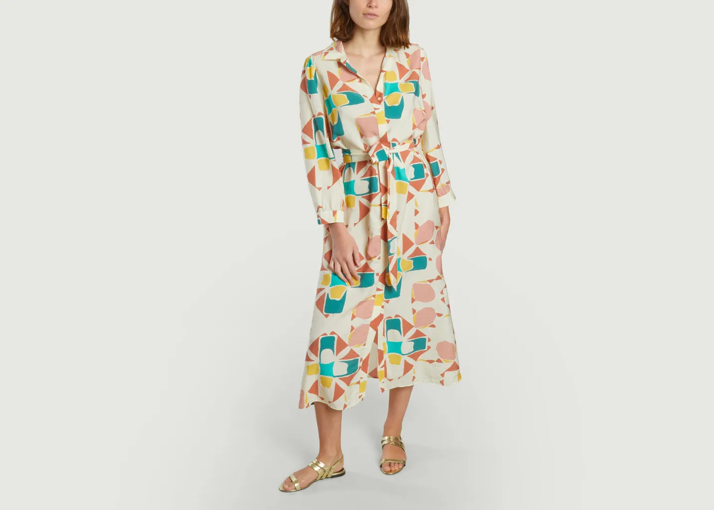 Robe Ara Ba&sh