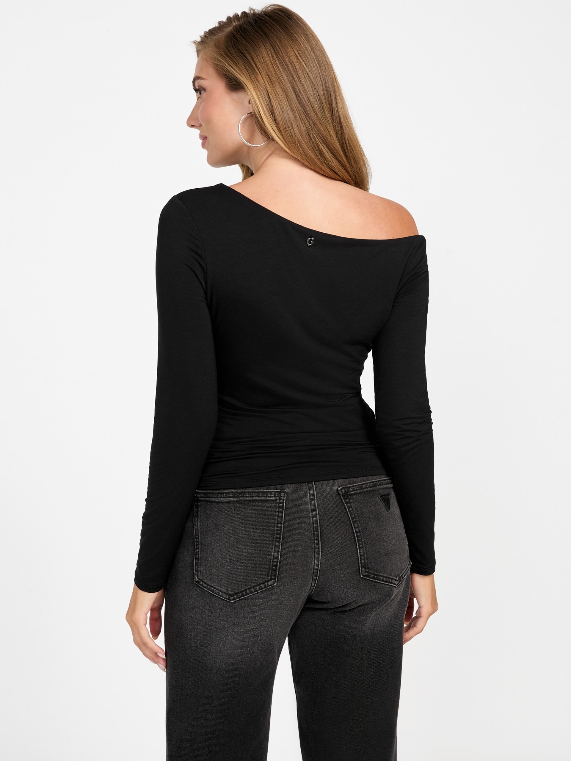 Blusa Eco Julianna com ombros à mostra