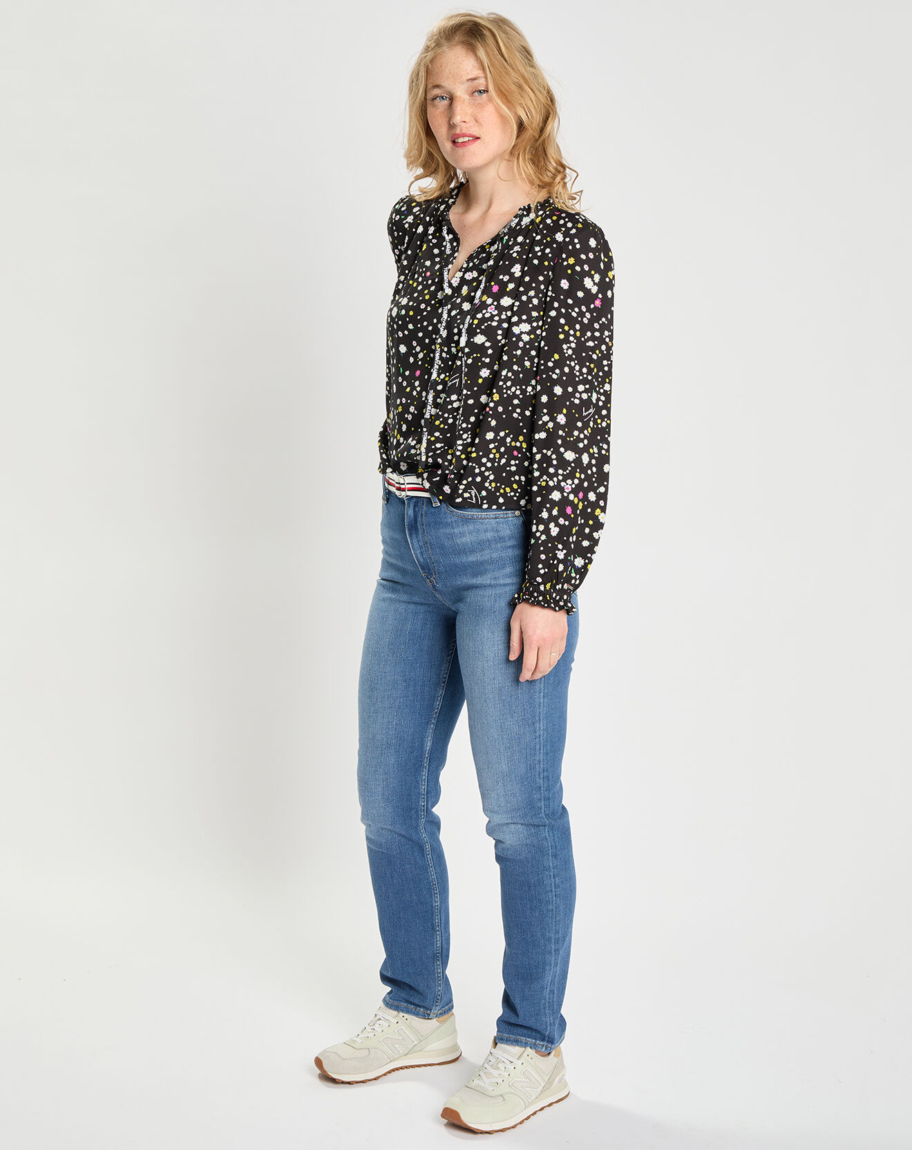 Tommy Jeans Blouse Fluide imprimée noir/multicolore