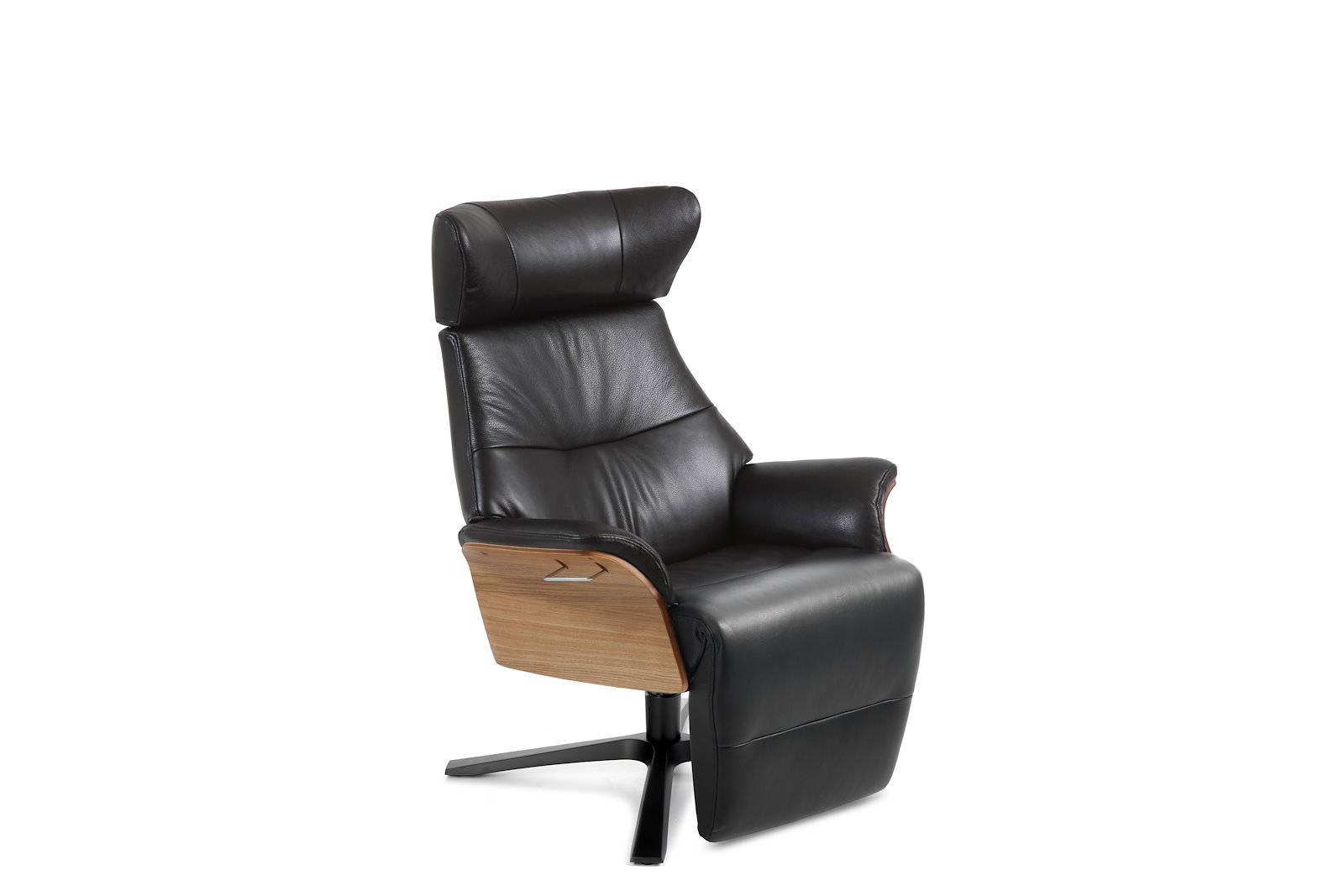 Air lenestol med fothviler I hud Zero 2534-89 Black, Quattro svingfot sort alu. Skrog i eik