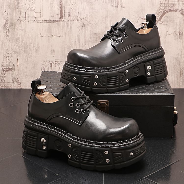 Mr Ozera - Derby-schoenen met studs, veterschoenen en plateauzool en dikke hak