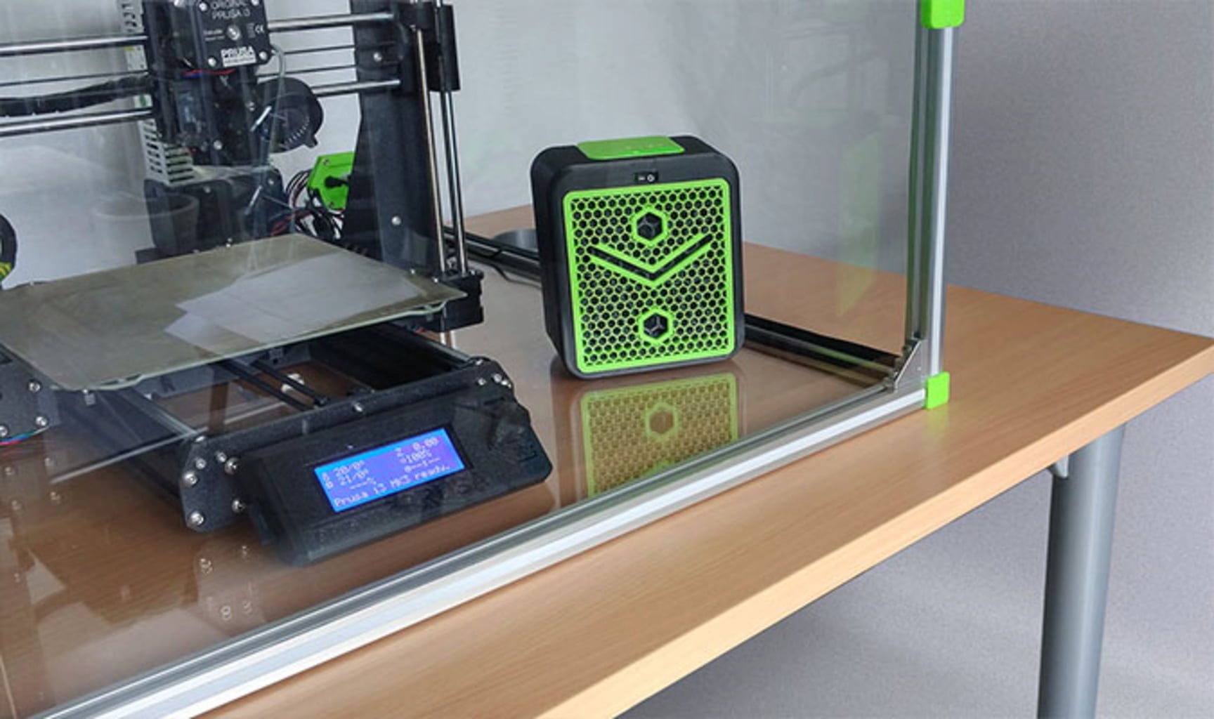 Alveo3D  AlveoONE-R    Freistehende, kompakte Filterbox für saubere Luft beim 3D Druck