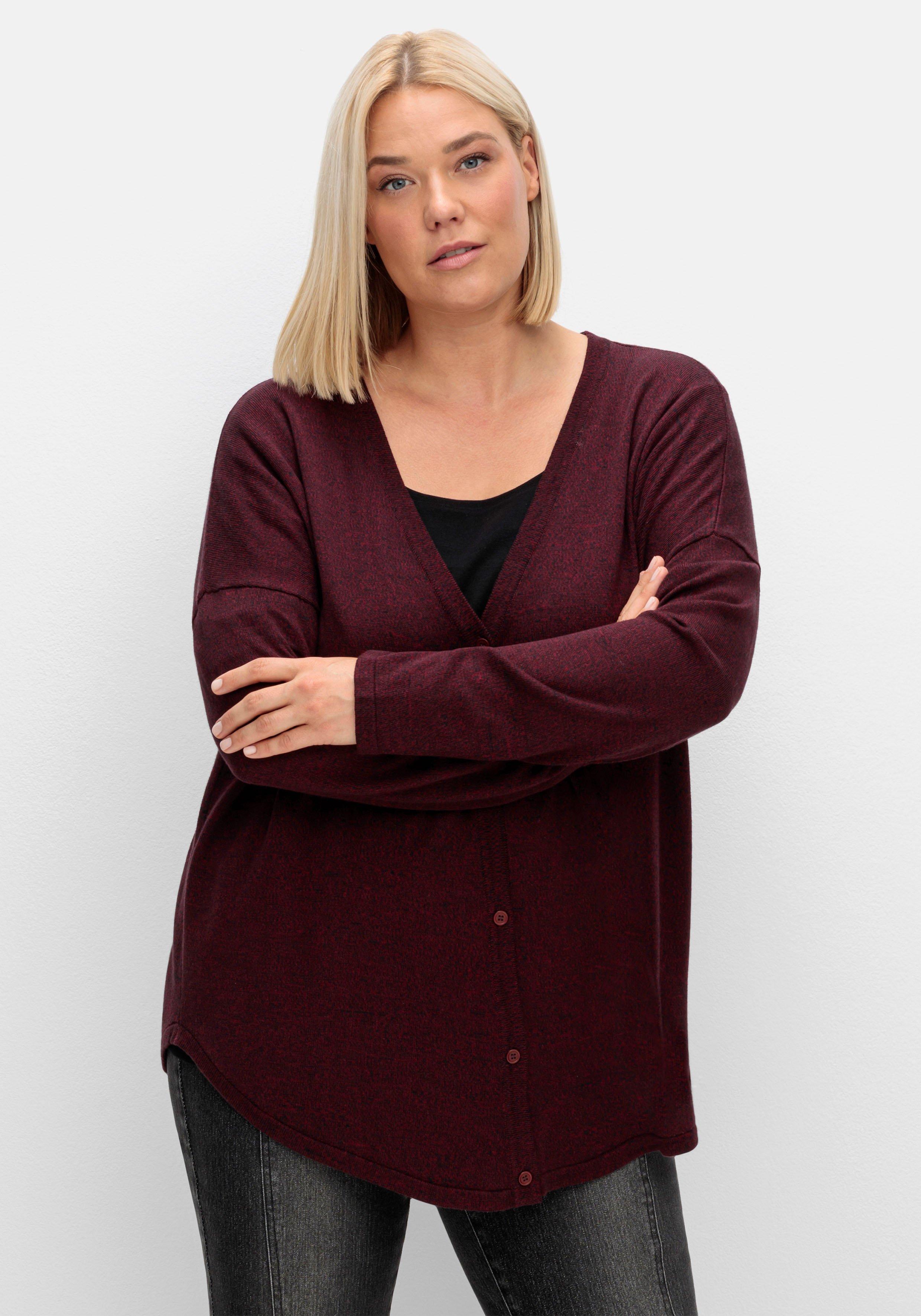 Strickjacke mit V-Ausschnitt und gerundetem Saum