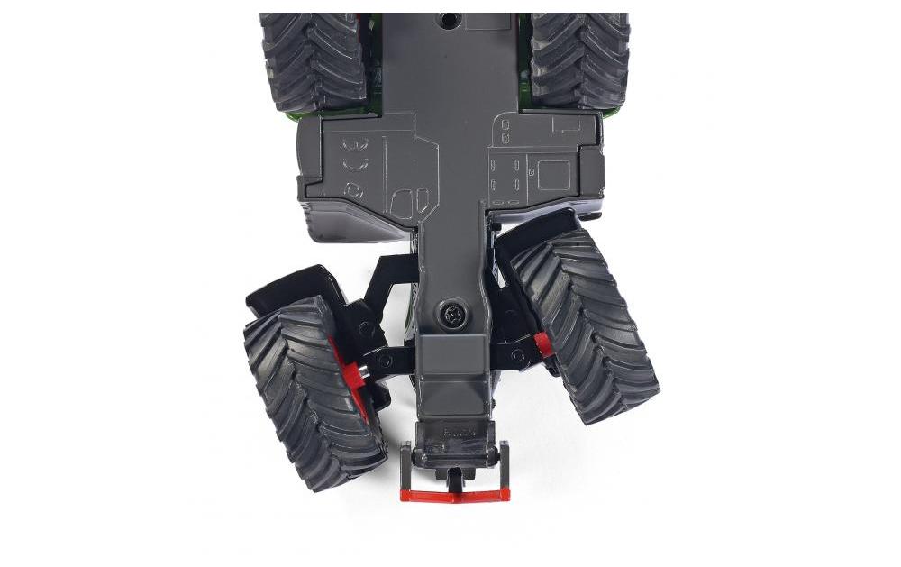 Traktor Fendt 724 Vario 1:32Siku Farmer Traktor mit vielen originalgetreuen Details