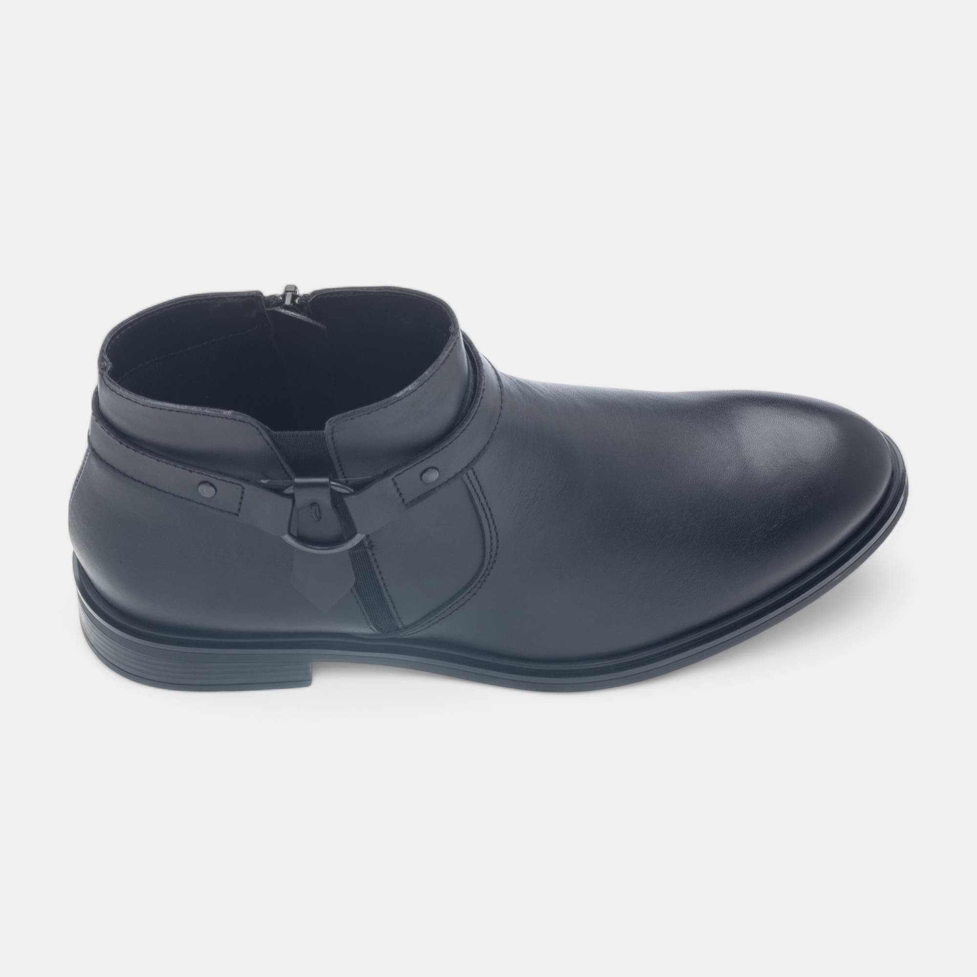 Bottines Femme en cuir noir
