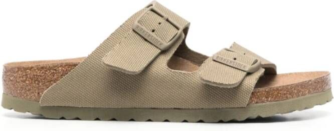 BIRKENSTOCK Slippers Arizona Maat: 35 Materiaal: Suède Kleur: Groen