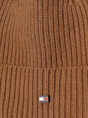 Gorro com placa de bandeira em cashmere elevado