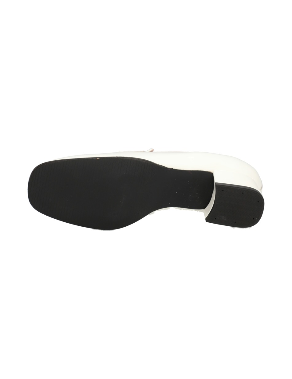 Lackleder Slipper klassisch