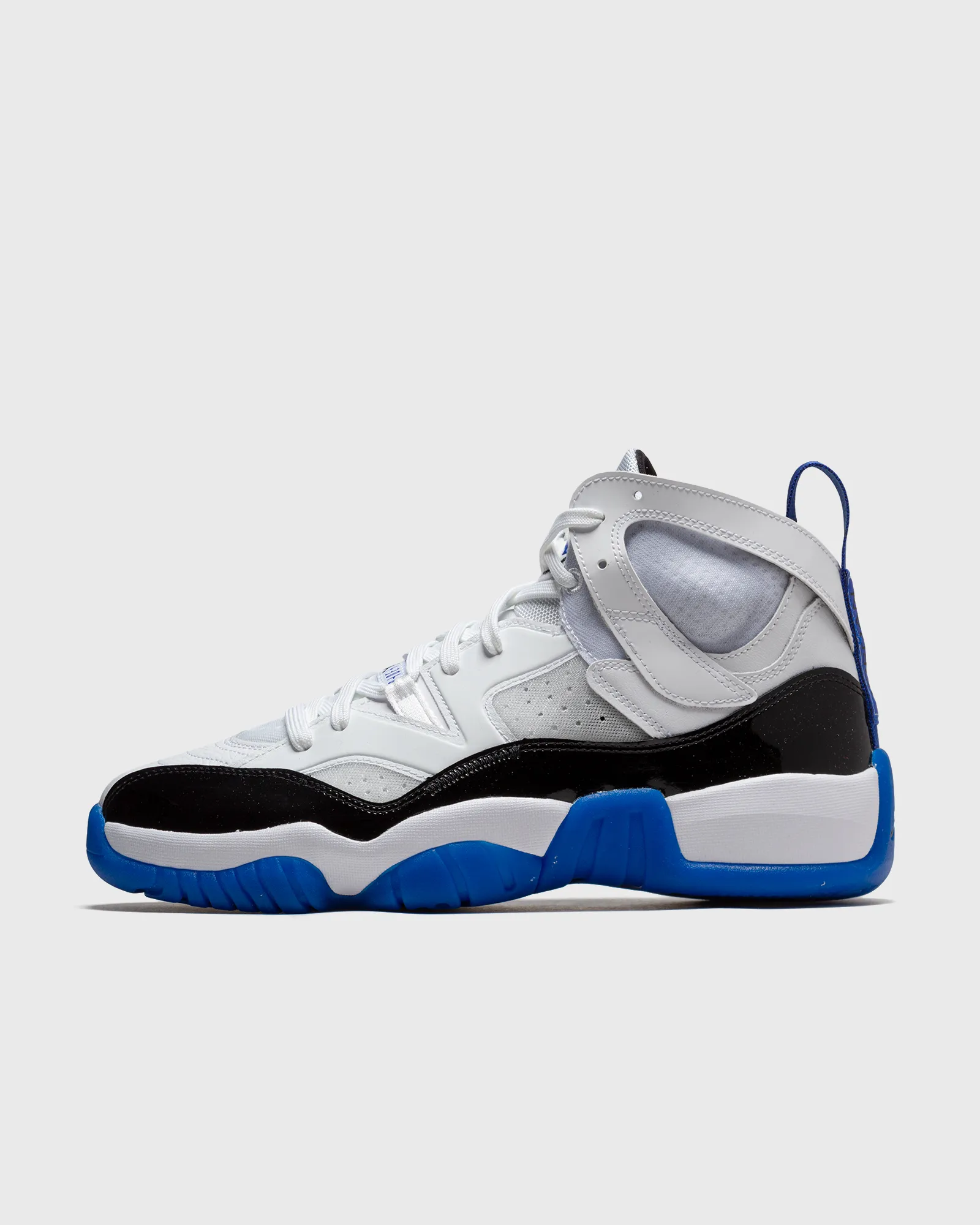 Jordan JUMPMAN TWO TREY