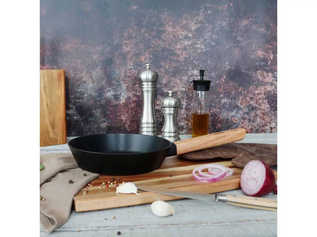 Ogo Living - Poele Ector Induction En Aluminium Et Manche En Bois 20 Cm