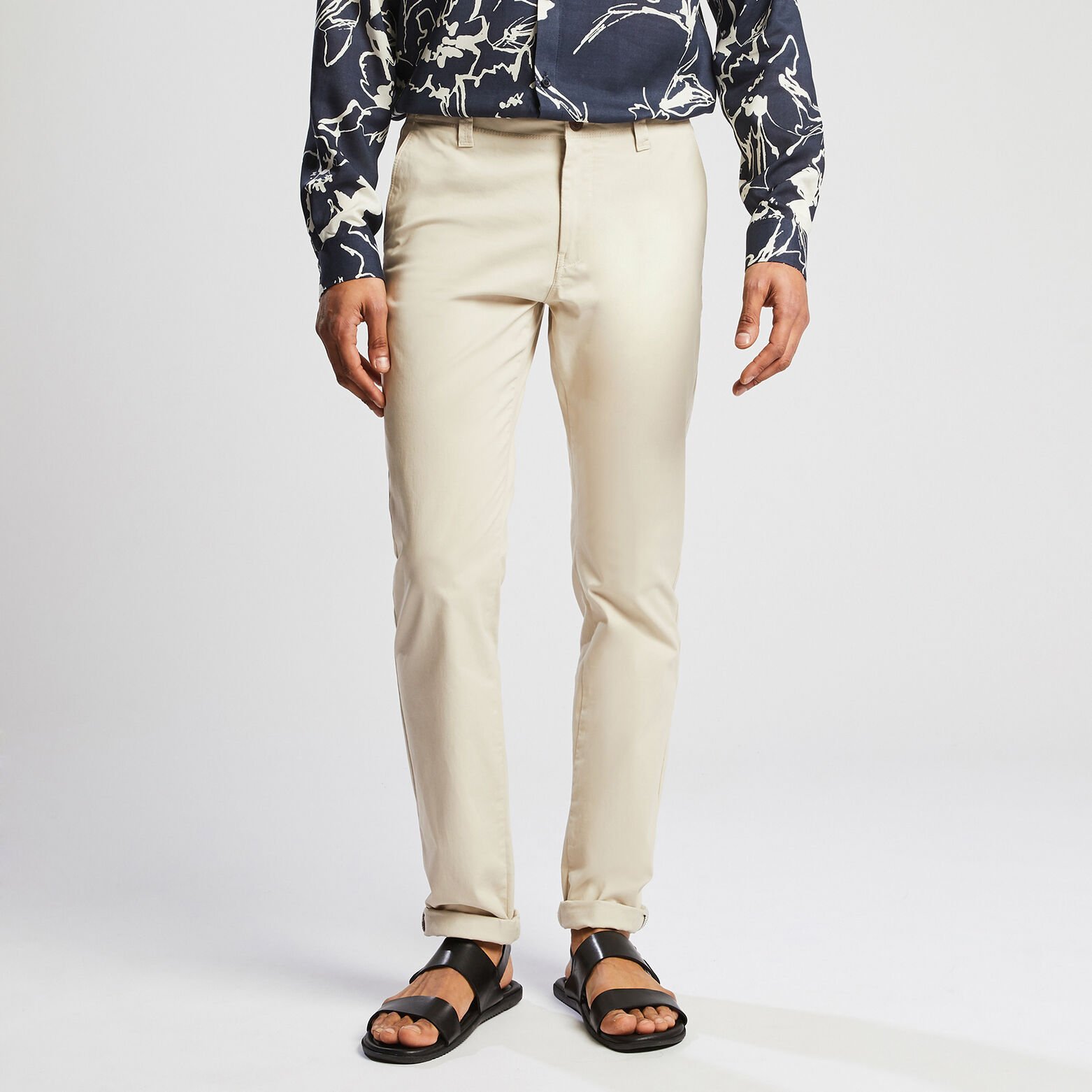 Pantalon chino slim Craie