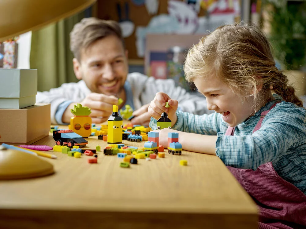 LEGO®CLASSIC 11027 - L’AMUSEMENT CREATIF FLUO