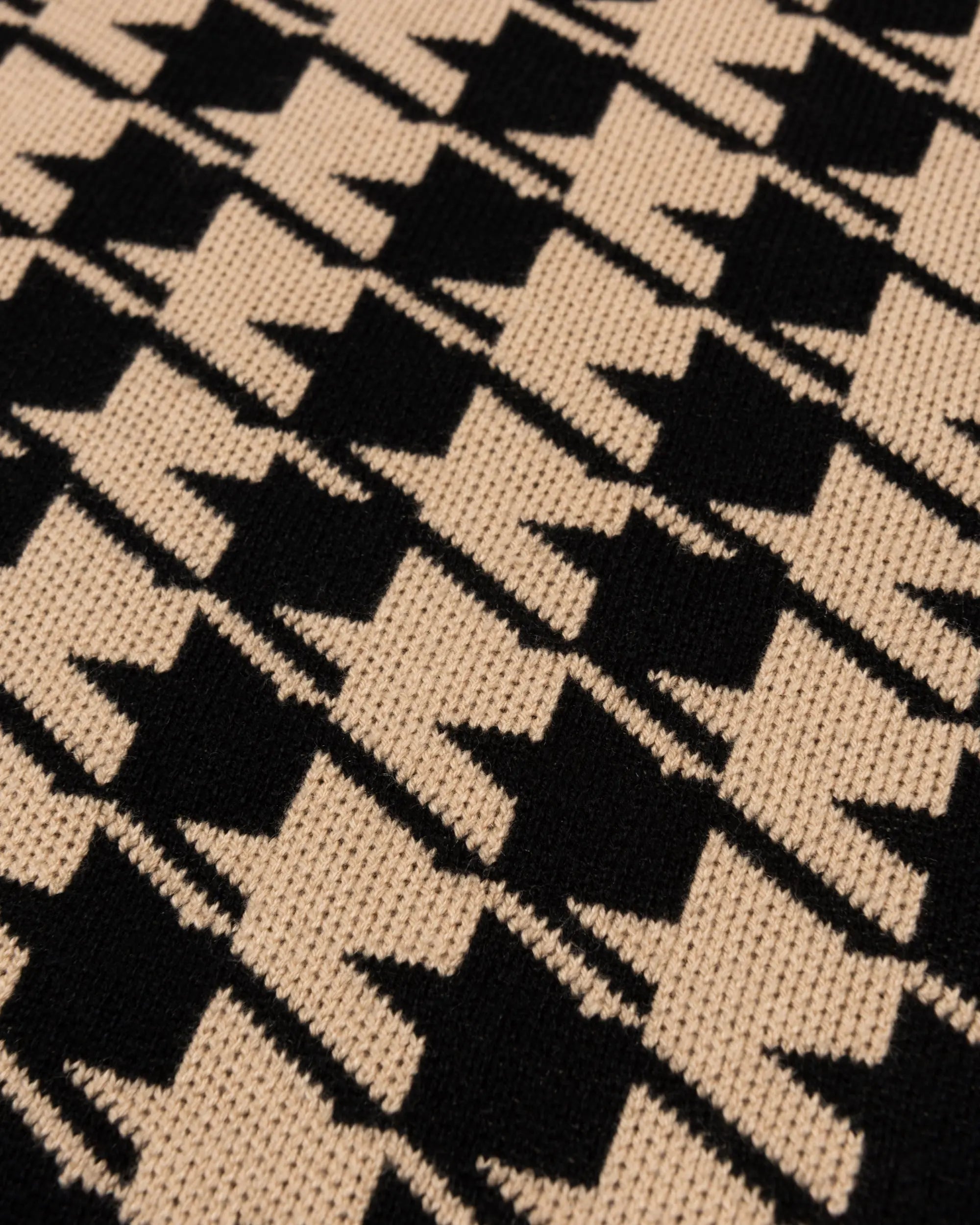 Patta Houndstooth Cardigan (Irish Cream)