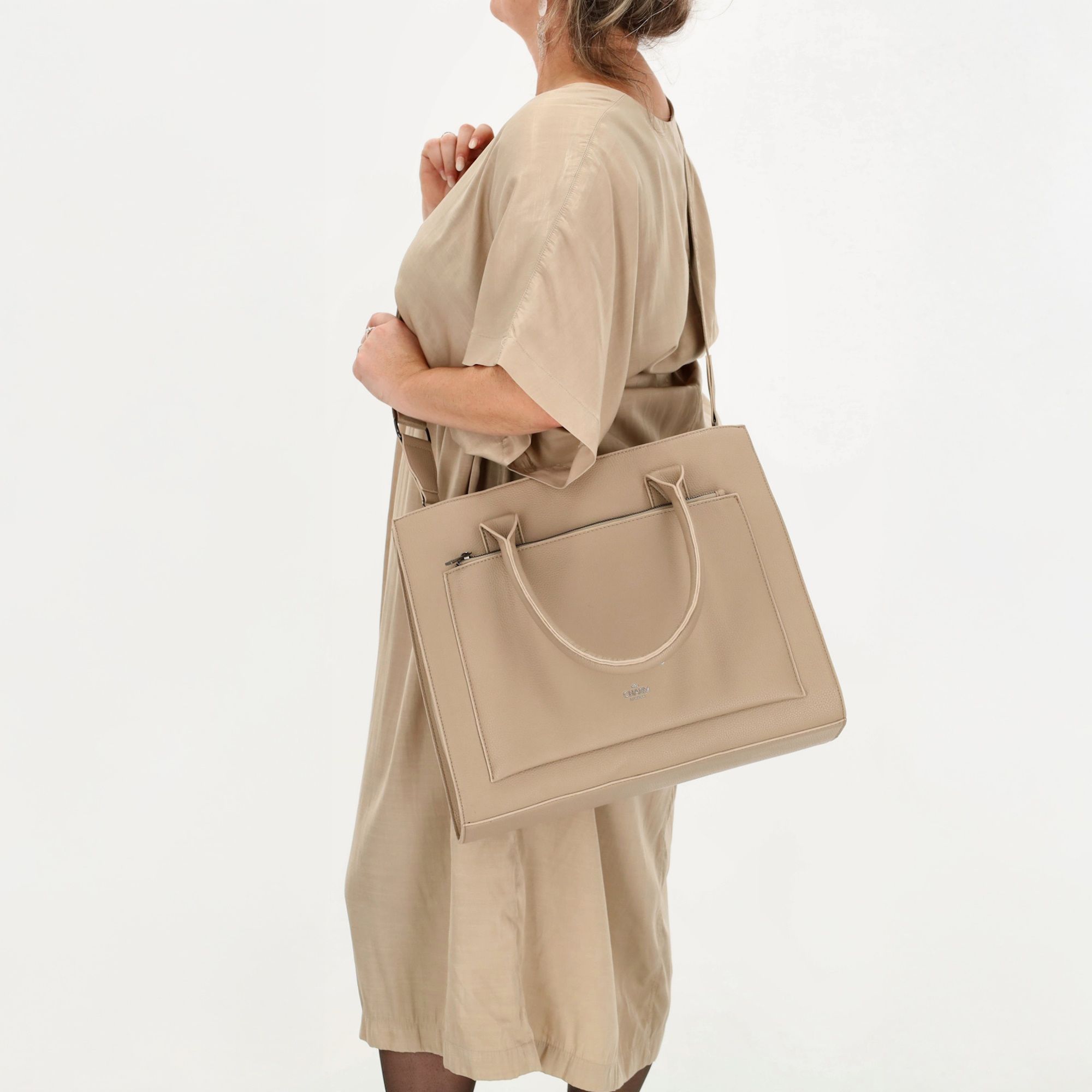Charm London Sample Schoudertas Zand