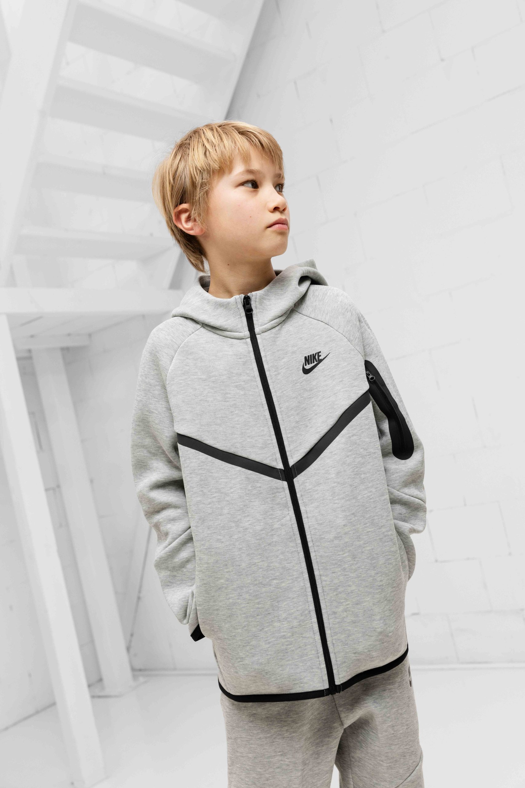 Nike Tech Fleece Trainingspak Kids Grijs
