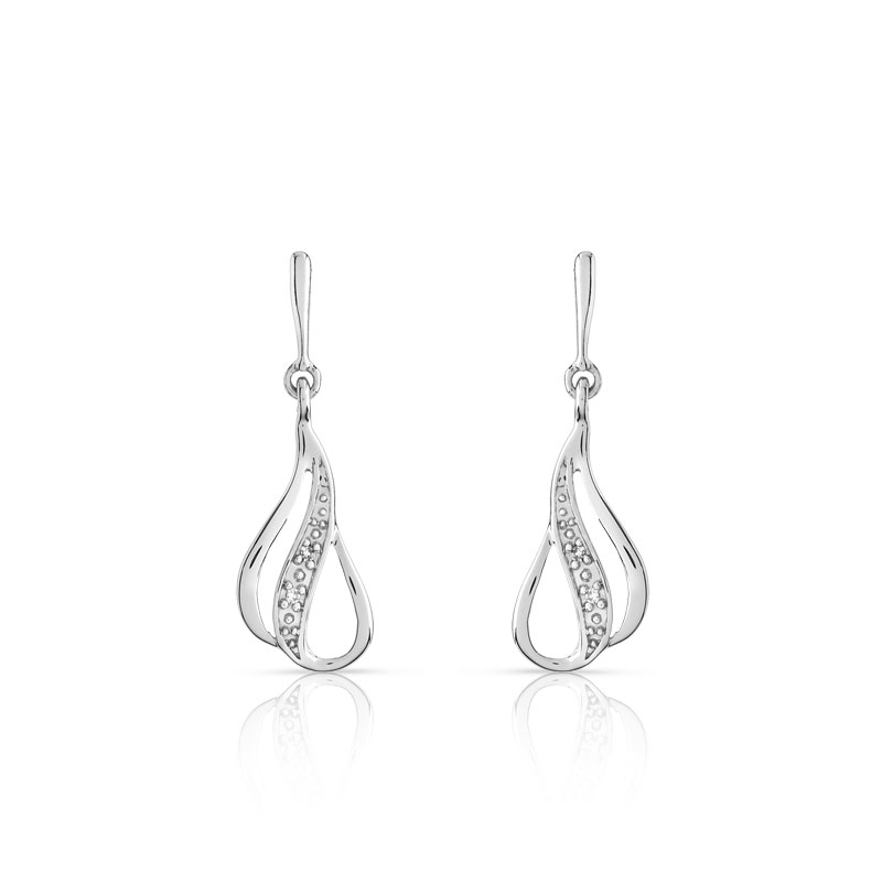Boucles d'oreilles or 375 blanc pendants diamants