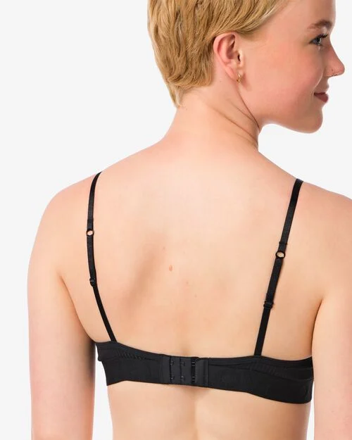 soutien-gorge préformé sans armatures noir