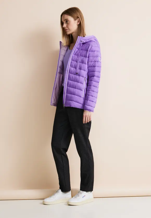 Kurze Steppjacke - shiny lilac