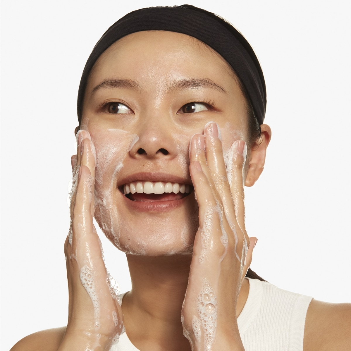 CLINIQUE All About Clean Gelée Nettoyante + Exfoliante 2-en-1