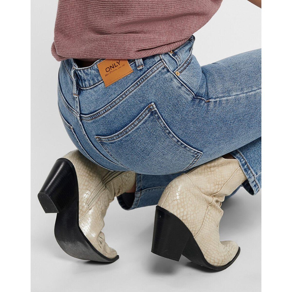 SOMENTE<br>Calça jeans Boyfit, tamanho grande, modelagem 7/8