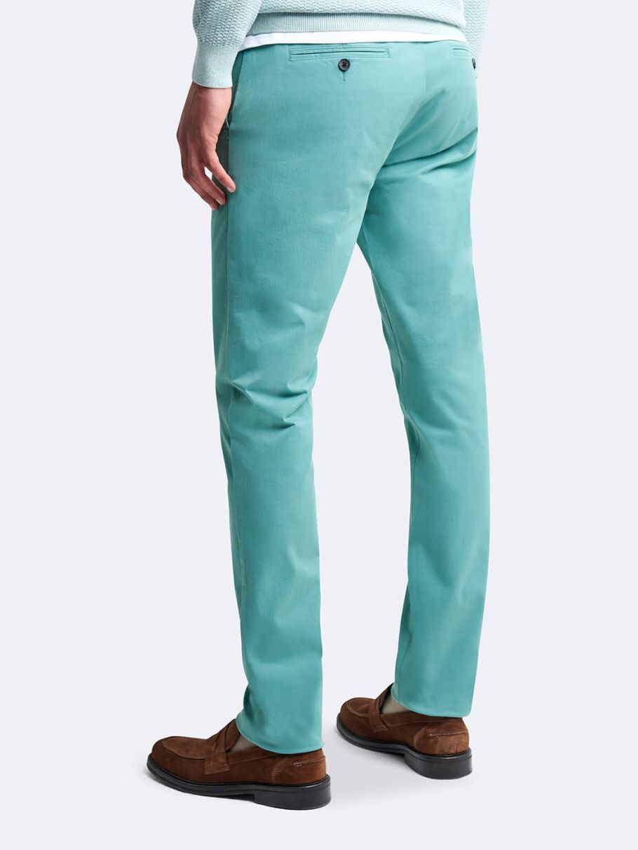 Chino slim en coton élasthane uni