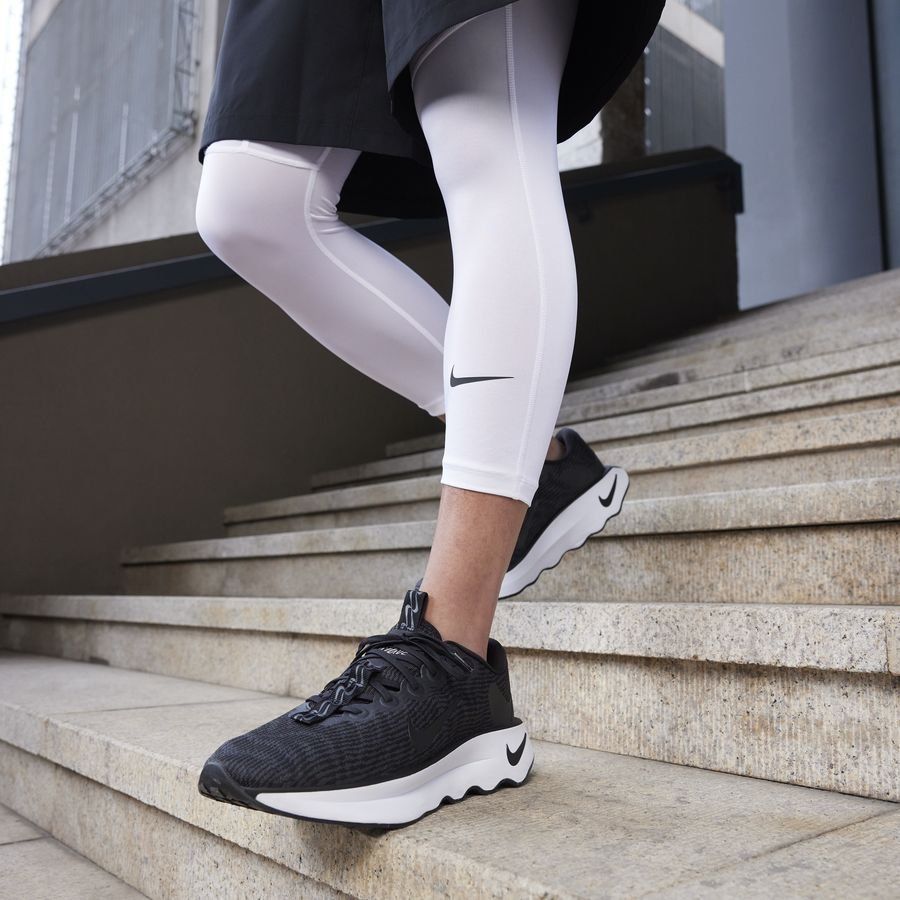 Nike Motiva Men's Walking Shoes BLACK/BLACK-ANTHRACITE-WHITE