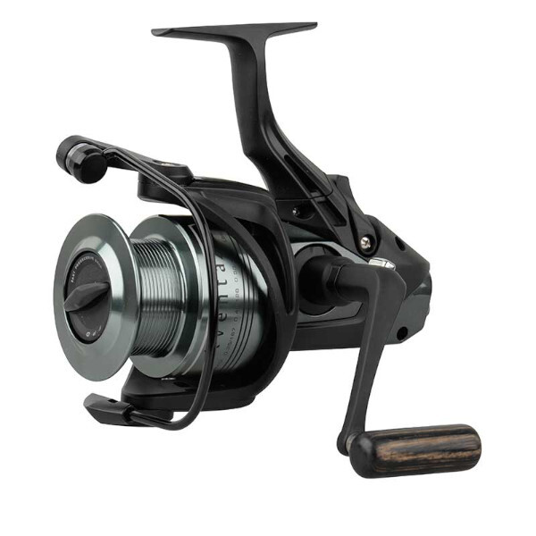 Moulinet débrayable Okuma Aventa BF AB-6000 (Inc. bobine de réserve)