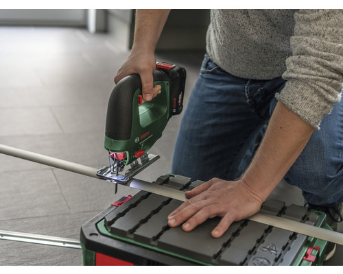 Bosch UniversalSaw 18V accu decoupeerzaag (zonder accu en lader)