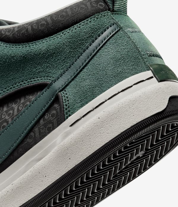 Nike SB React Leo Schuh (vintage green)