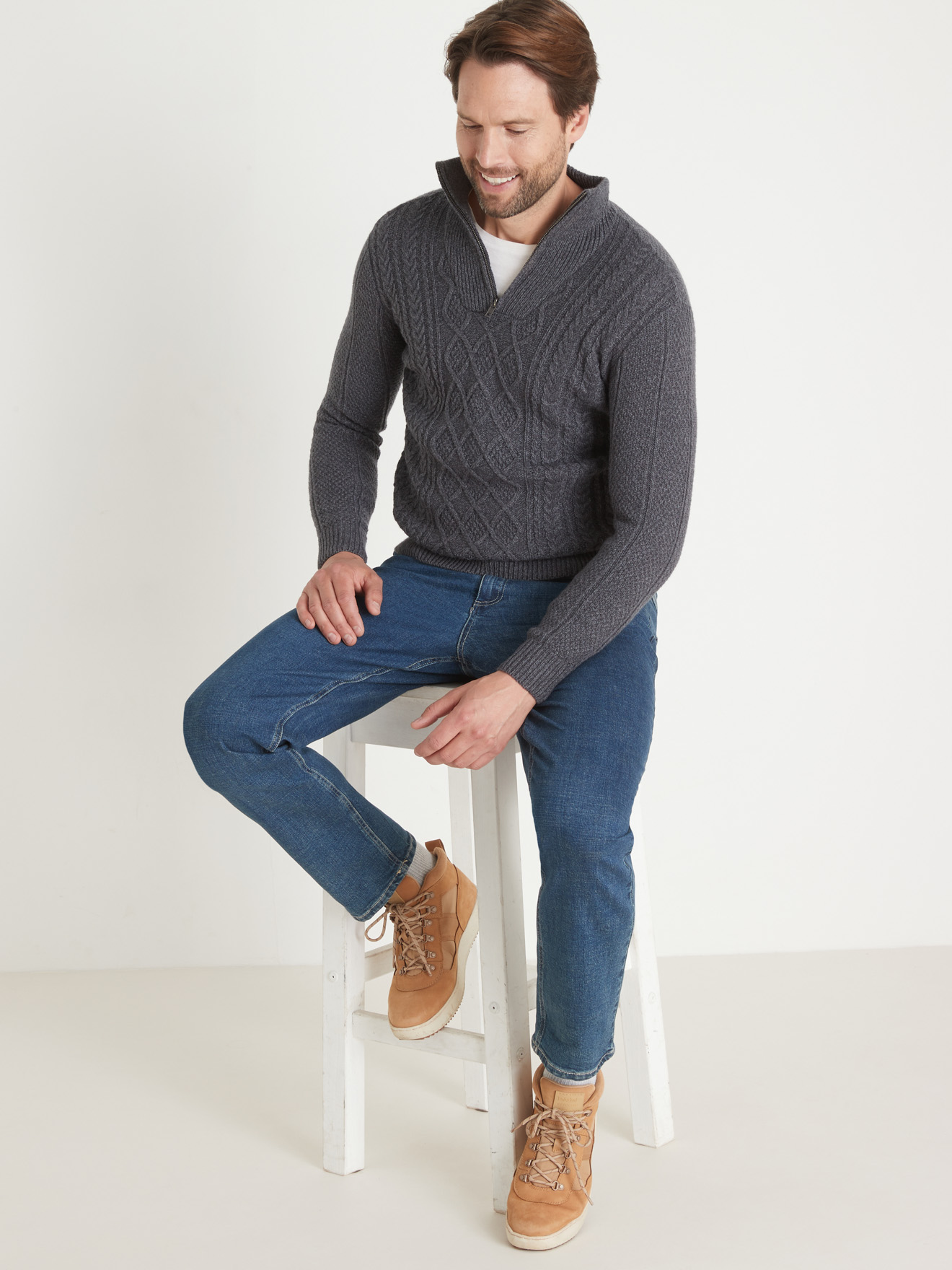 Pull torsadé col montant zippé