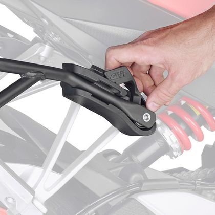 Support Givi Remove-X Ecarteurs de sacoches cavalieres
