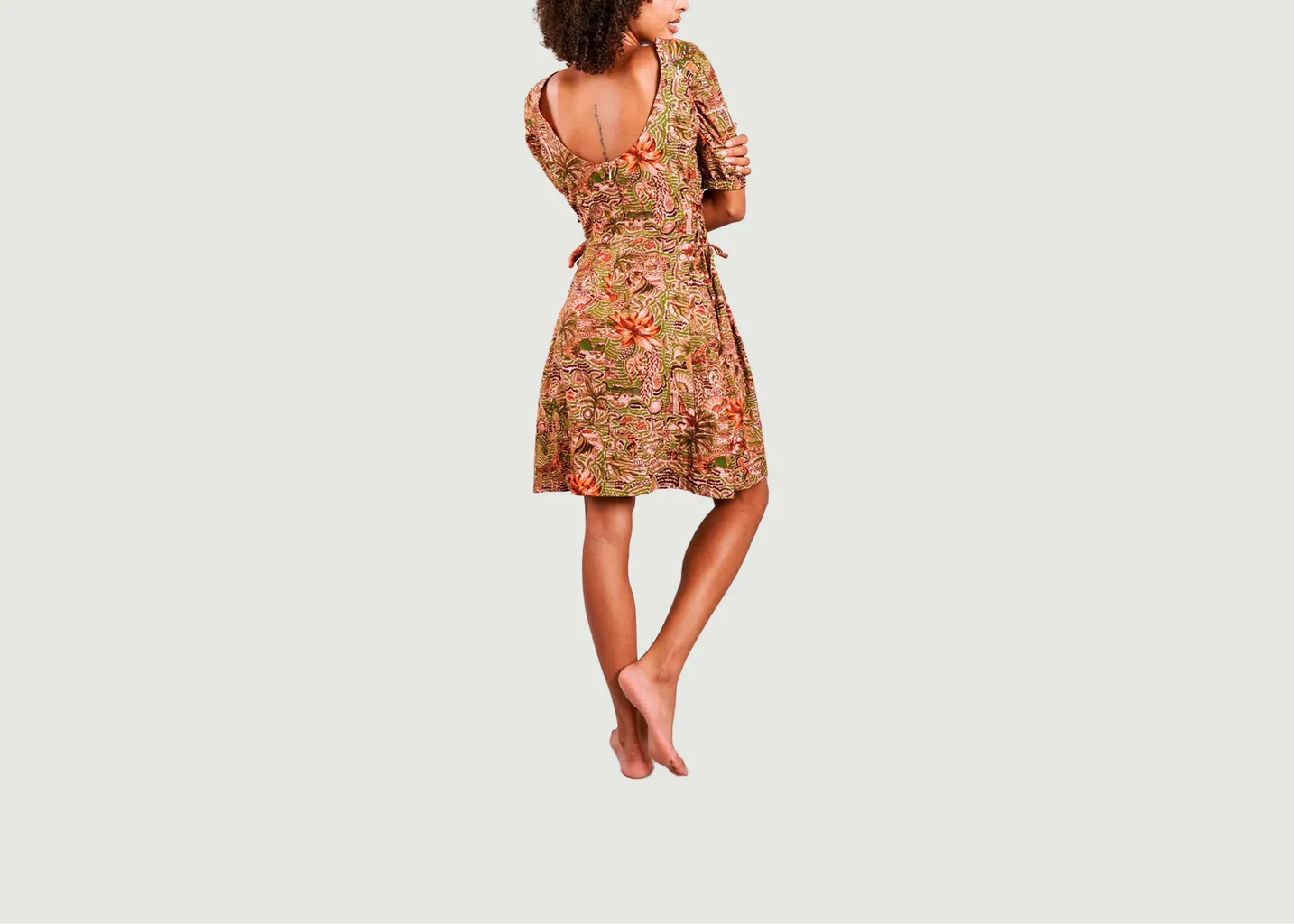 Robe Bali komodo