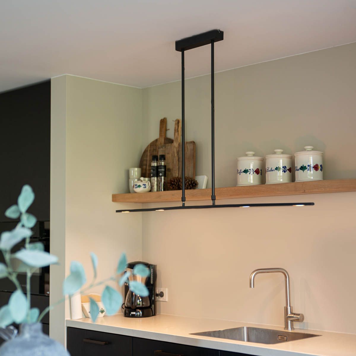 Moderne hanglamp zwart incl LED dimbaar - Bold
