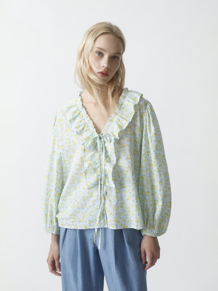Camisa com babados - Azul celeste