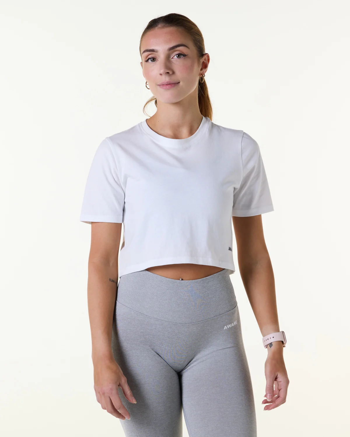 Aware Nutrition SETT Scrunch Seamless Tights Grey Melange &amp; Crop T-Shirt White
