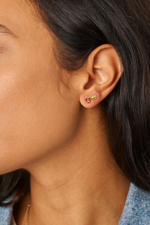 Studs met roze triple strass