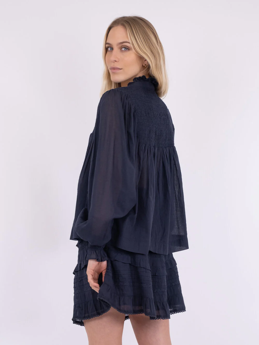 Neo Noir  Jill S Voile bluse - mørkeblå