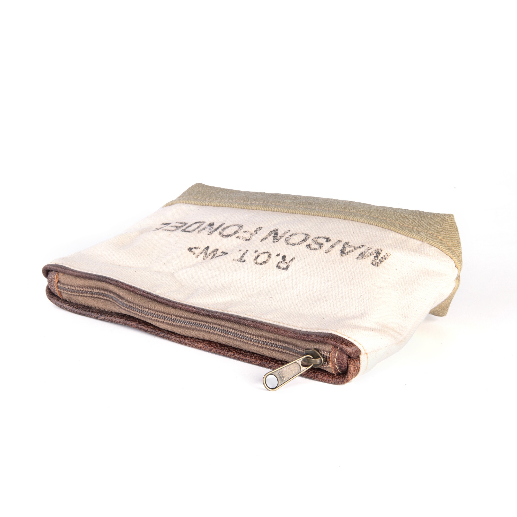Etui 