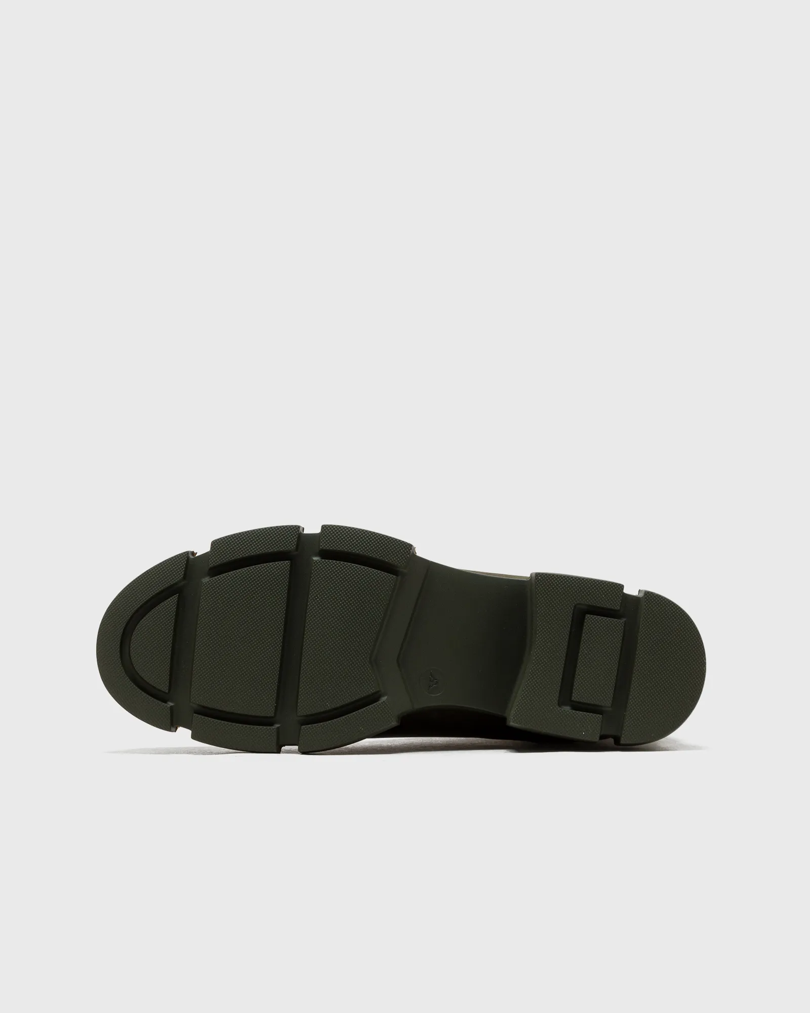 Copenhagen Studios waxed nabuc