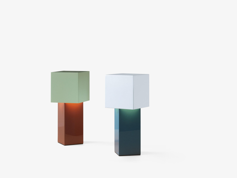 &tradition Pivot ATD7 tafellamp oplaadbaar Rusty Mint