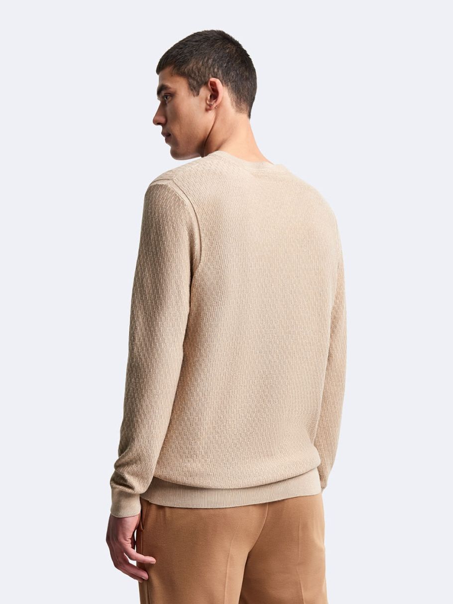 Pull col V en viscose certifiée