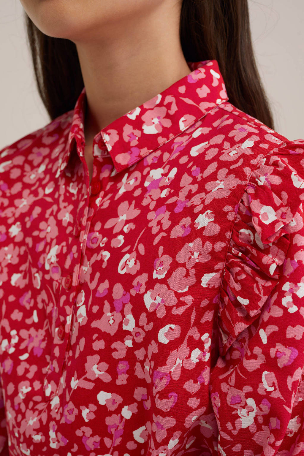 WE Fashion jurk met all over print en ruches rood/roze