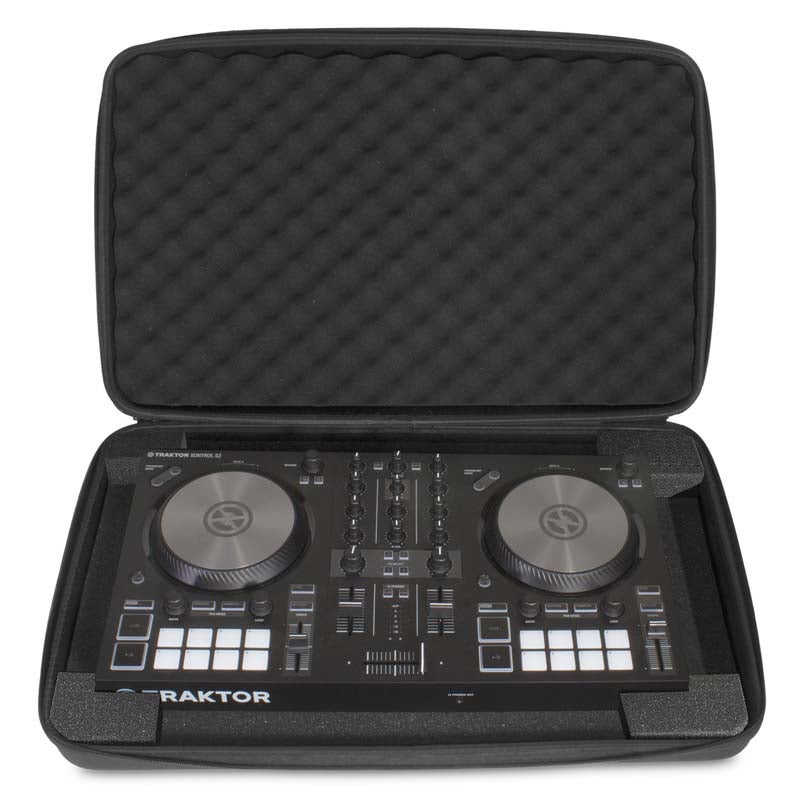 UDG Creator NI Kontrol S4 Mk3/S2 Mk3 Hardcase zwart