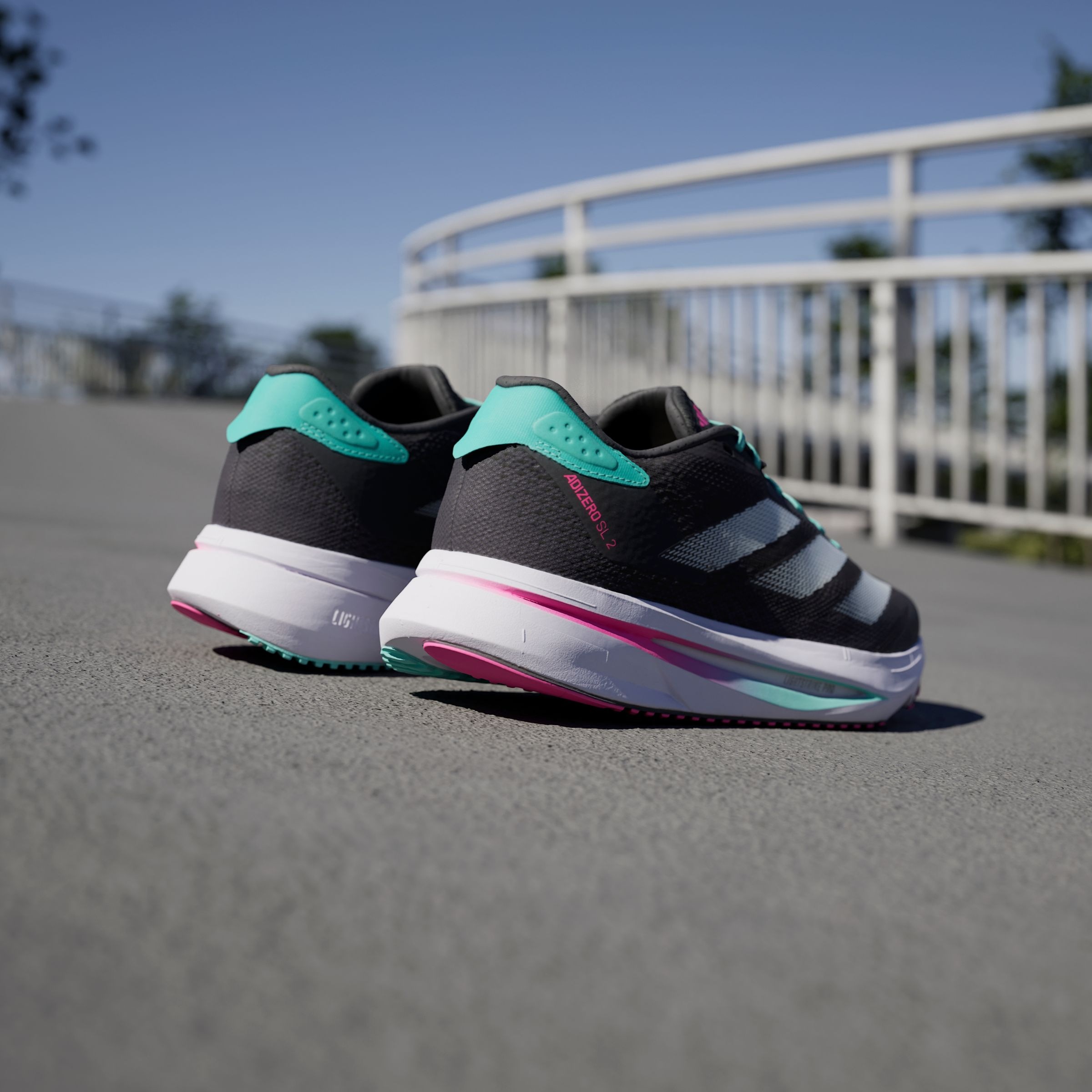 adidas Performance Laufschuh »ADIZERO SL2«  mit Lightstrike-Sohle