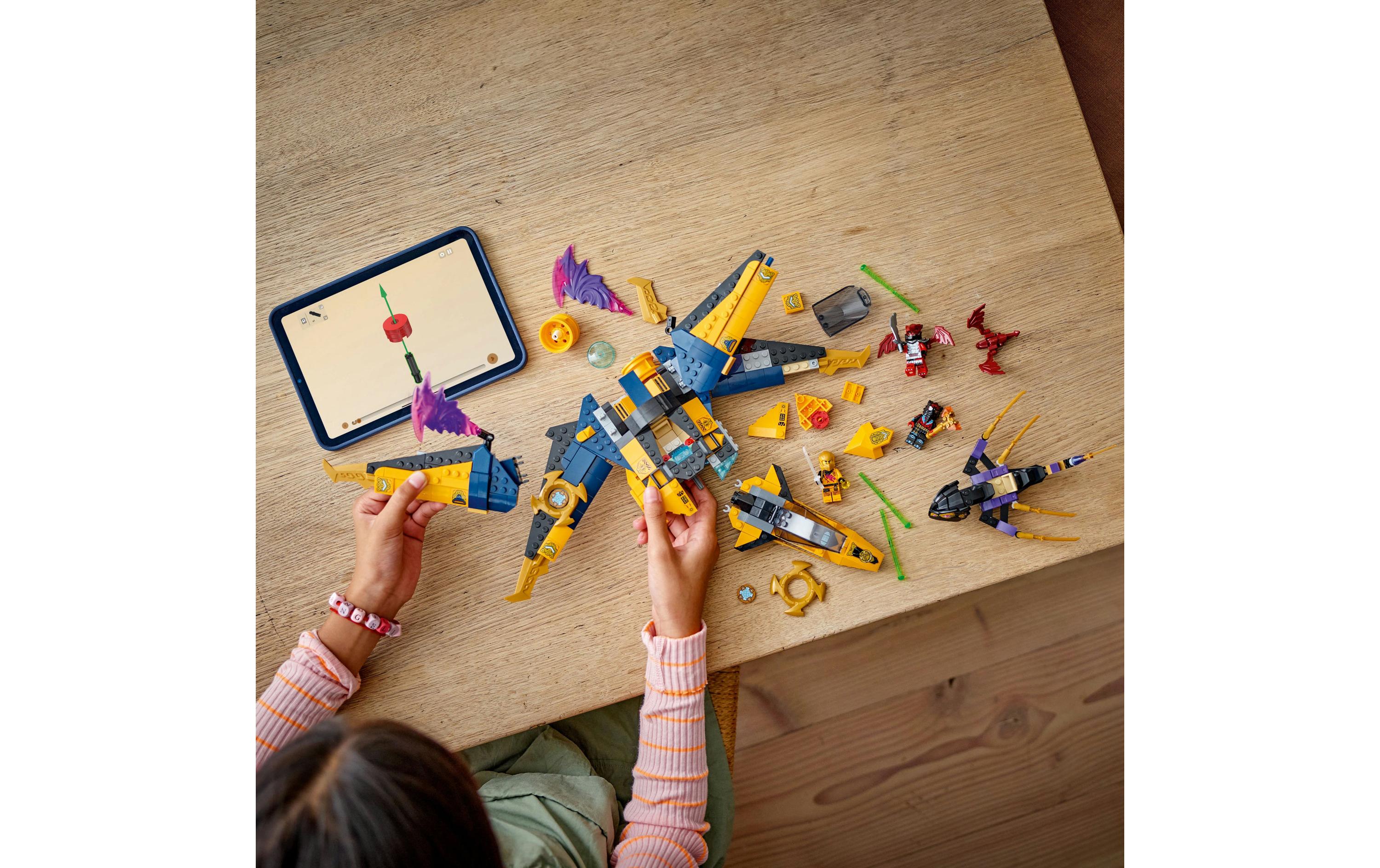 Ninjago Ras und Arins Super-Sturmflieger 71833Flieger mit abkoppelbarer Drohne und 3 Minifiguren