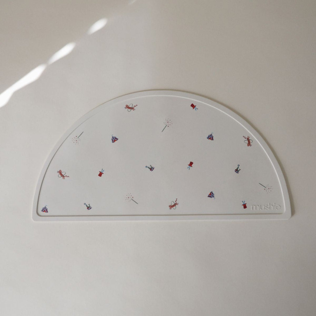 mushie placemat - circus