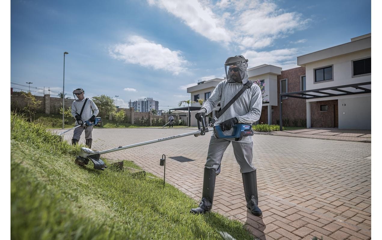 Bosch Professional Akku-Rasentrimmer »Akku-Freischneider GFR 18 V-23 PROFESSIONAL«